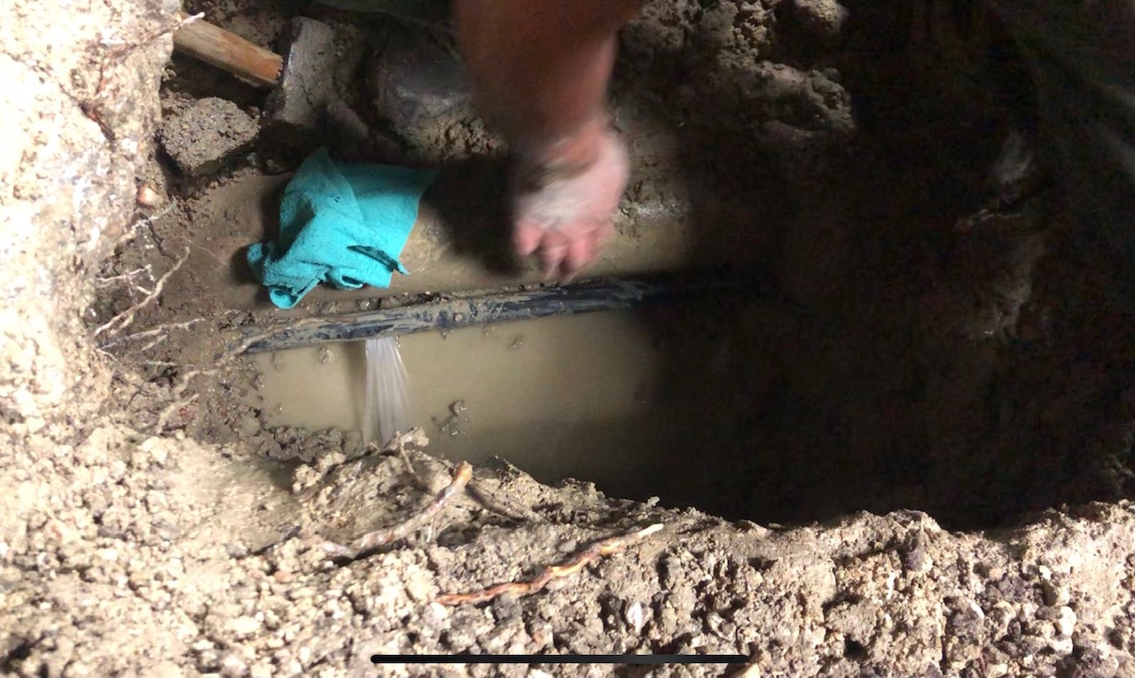 Ricerca e riparazione Perdita acqua Riparazione e ricerca Perdita acqua
